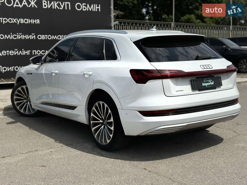 Внедорожник / Кроссовер Audi e-tron 2019 в Харькове фото 9 Внедорожник / Кроссовер Audi e-tron 2019 в Харькове