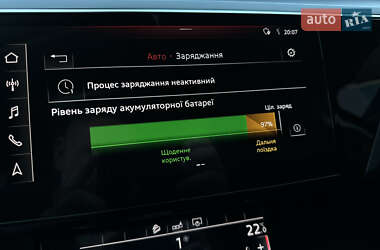 Внедорожник / Кроссовер Audi e-tron 2019 в 