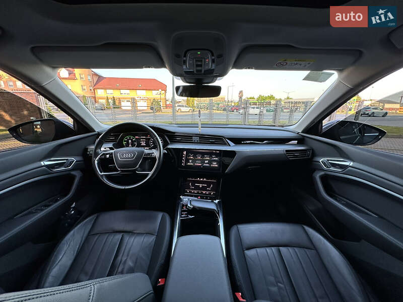 Внедорожник / Кроссовер Audi e-tron 2019 в Мукачево