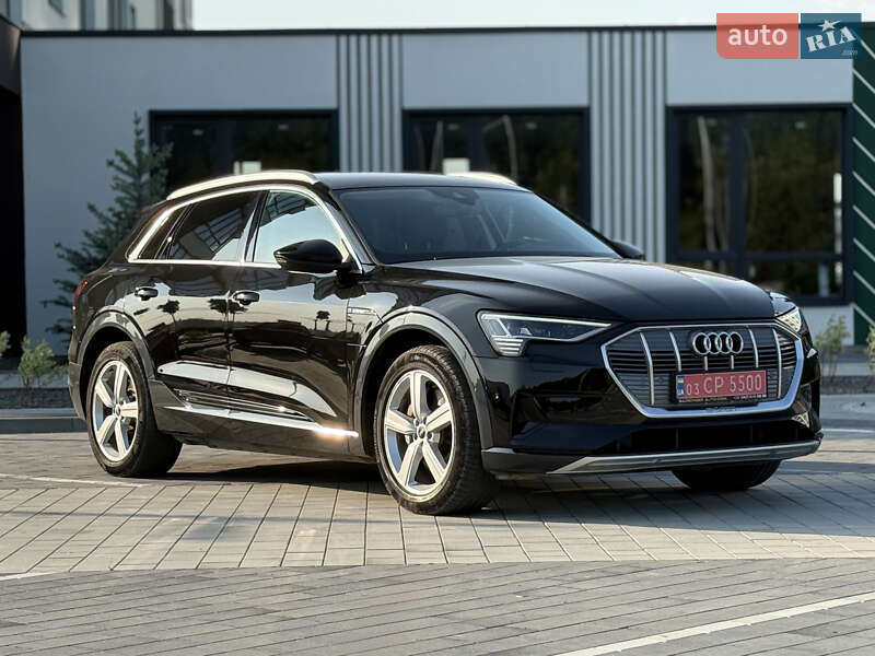 Audi e-tron 2021