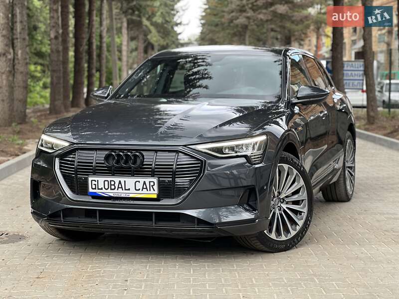 Audi e-tron 2019