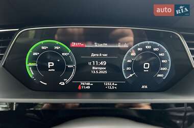 Внедорожник / Кроссовер Audi e-tron 2019 в 