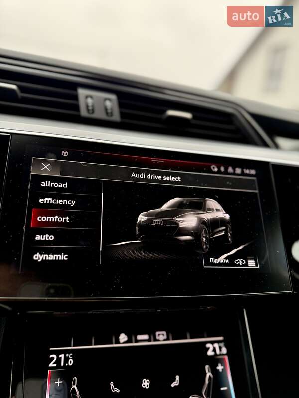Позашляховик / Кросовер Audi e-tron 2022 в Києві