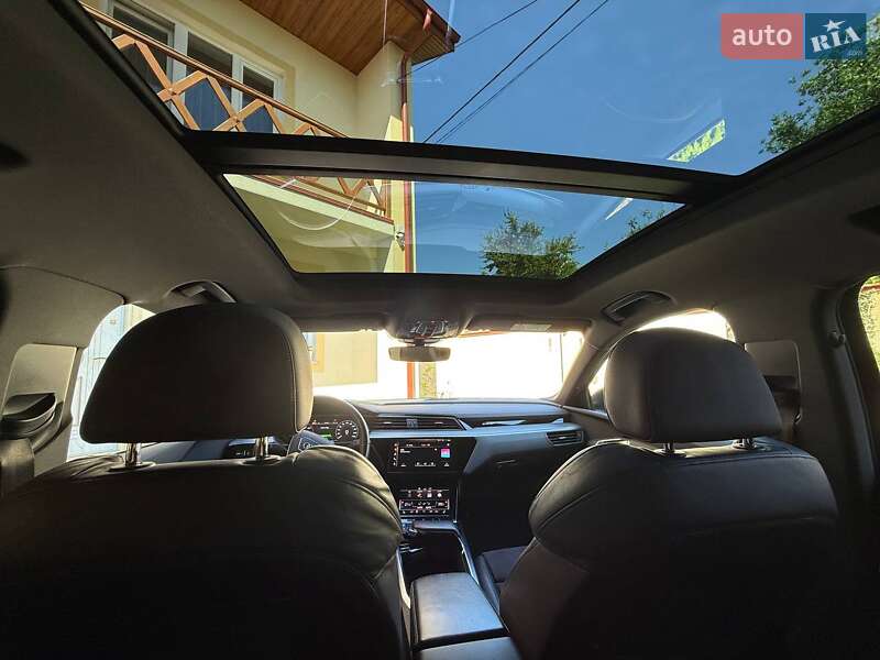 Внедорожник / Кроссовер Audi e-tron 2019 в Львове