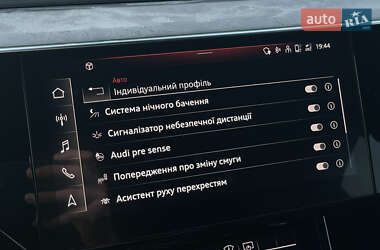 Внедорожник / Кроссовер Audi e-tron 2021 в 