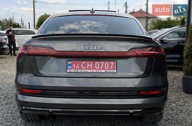 Внедорожник / Кроссовер Audi e-tron 2020 в 
