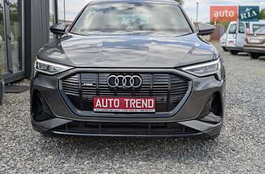 Внедорожник / Кроссовер Audi e-tron 2020 в 