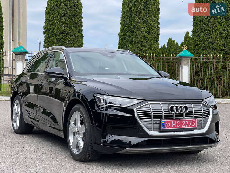 Audi e-tron 2019