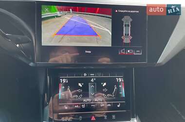 Внедорожник / Кроссовер Audi e-tron 2021 в 