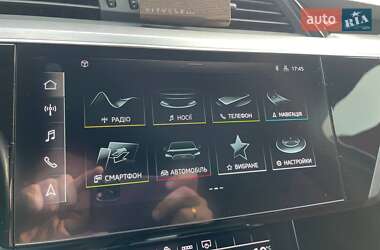 Внедорожник / Кроссовер Audi e-tron 2021 в 