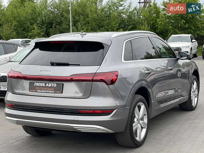 Внедорожник / Кроссовер Audi e-tron 2019 в Львове