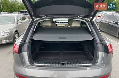 Внедорожник / Кроссовер Audi e-tron 2019 в 