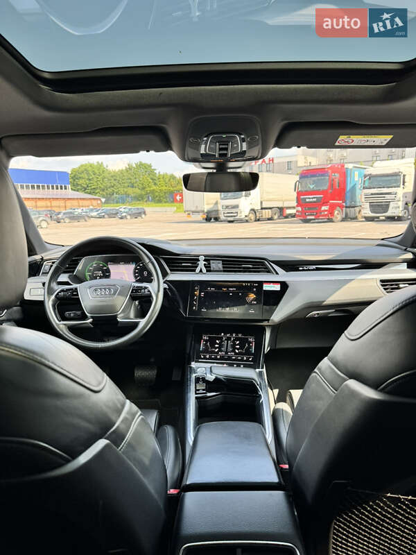 Позашляховик / Кросовер Audi e-tron 2019 в Львові