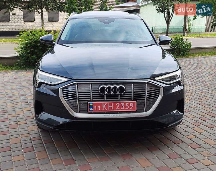 Внедорожник / Кроссовер Audi e-tron 2019 в Кременчуге