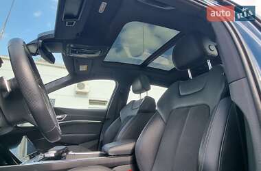 Внедорожник / Кроссовер Audi e-tron 2019 в 
