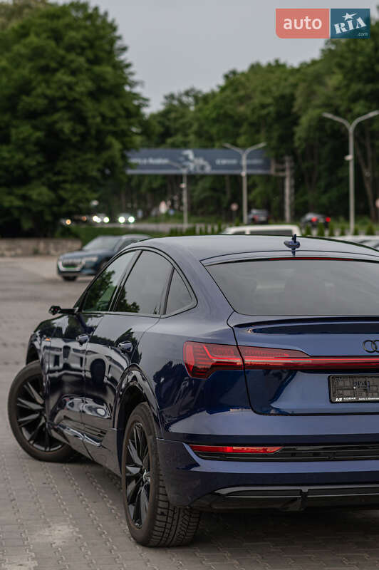Внедорожник / Кроссовер Audi e-tron 2020 в Львове
