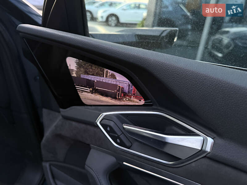 Внедорожник / Кроссовер Audi e-tron 2020 в Днепре фото 8 Внедорожник / Кроссовер Audi e-tron 2020 в Днепре