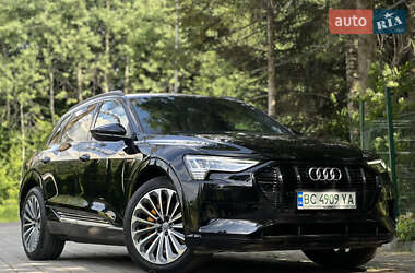 Внедорожник / Кроссовер Audi e-tron 2019 в 