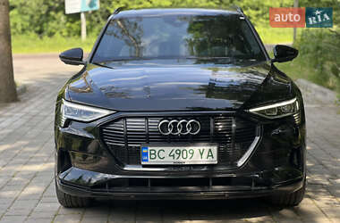 Внедорожник / Кроссовер Audi e-tron 2019 в 