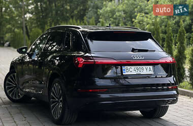Внедорожник / Кроссовер Audi e-tron 2019 в 