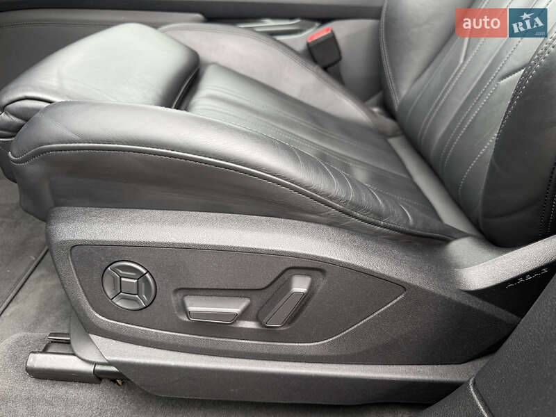 Внедорожник / Кроссовер Audi e-tron 2020 в Днепре фото 43 Внедорожник / Кроссовер Audi e-tron 2020 в Днепре