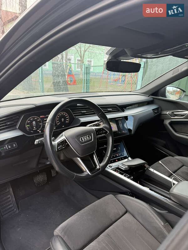 Внедорожник / Кроссовер Audi e-tron 2021 в Белой Церкви