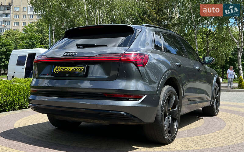 Внедорожник / Кроссовер Audi e-tron 2019 в Львове