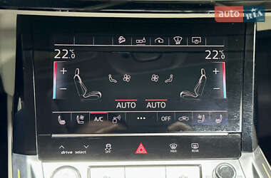 Внедорожник / Кроссовер Audi e-tron 2019 в 