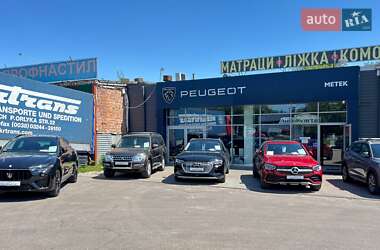 Внедорожник / Кроссовер Audi e-tron 2019 в 