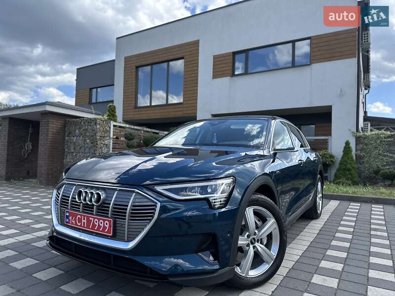 Внедорожник / Кроссовер Audi e-tron 2021 в Стрые