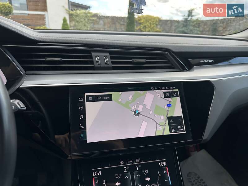 Внедорожник / Кроссовер Audi e-tron 2021 в Стрые