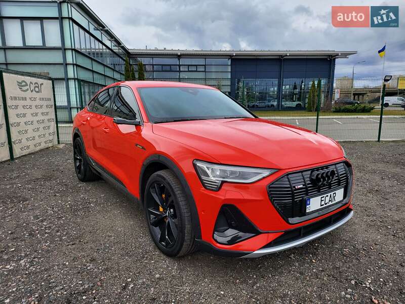 Внедорожник / Кроссовер Audi e-tron 2020 в Киеве