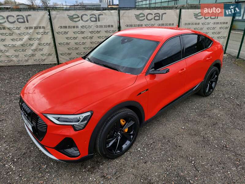 Внедорожник / Кроссовер Audi e-tron 2020 в Киеве