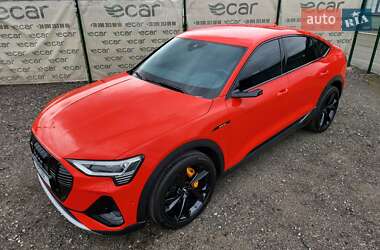 Внедорожник / Кроссовер Audi e-tron 2020 в 