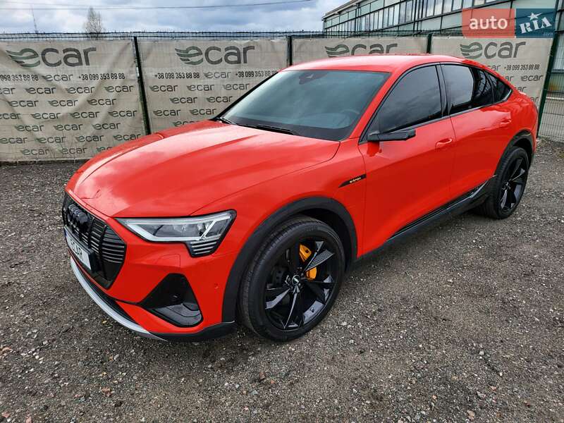 Внедорожник / Кроссовер Audi e-tron 2020 в Киеве