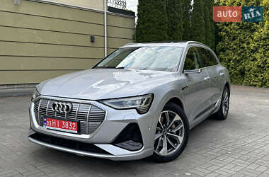 Позашляховик / Кросовер Audi e-tron 2021 в Львові