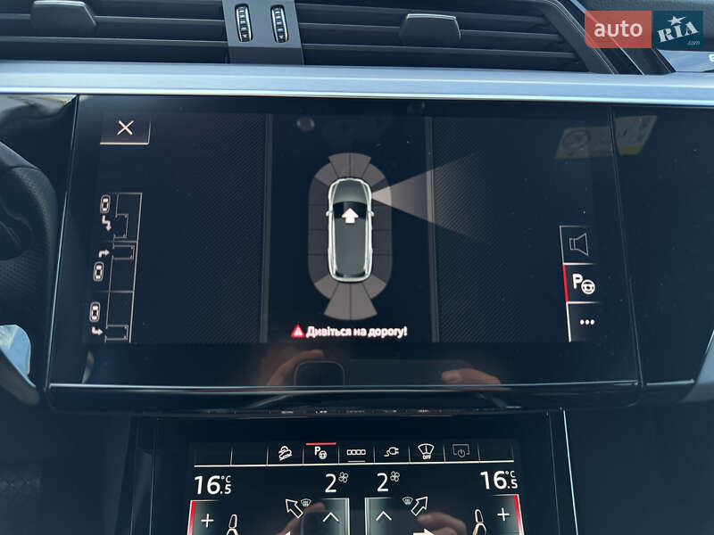 Внедорожник / Кроссовер Audi e-tron 2022 в Мукачево