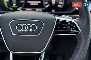 Внедорожник / Кроссовер Audi e-tron 2022 в 