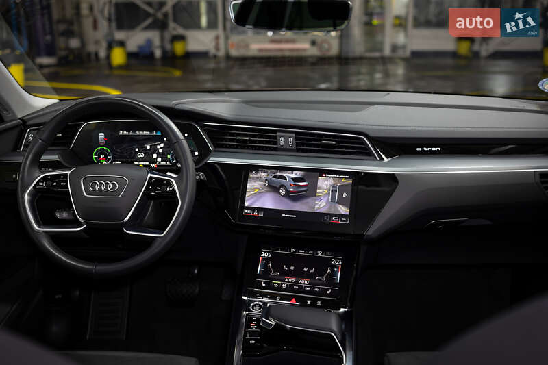 Внедорожник / Кроссовер Audi e-tron 2023 в Черновцах