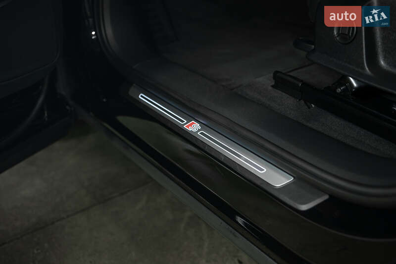 Внедорожник / Кроссовер Audi e-tron 2023 в Черновцах