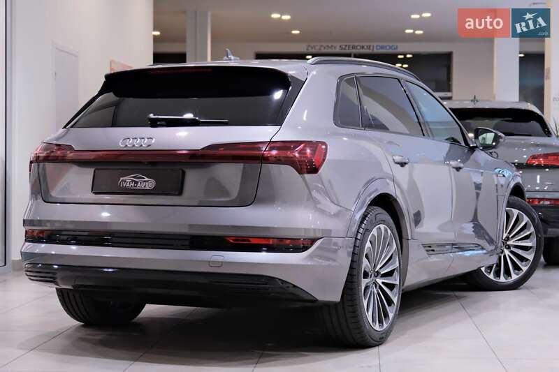 Позашляховик / Кросовер Audi e-tron 2020 в Дрогобичі