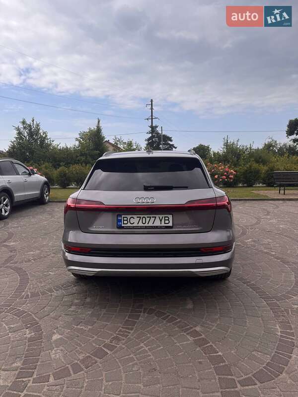 Внедорожник / Кроссовер Audi e-tron 2019 в Львове