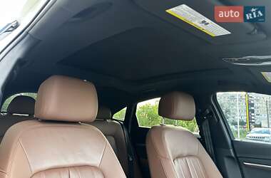 Внедорожник / Кроссовер Audi e-tron 2020 в 