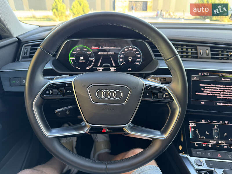 Внедорожник / Кроссовер Audi e-tron 2023 в Хмельницком