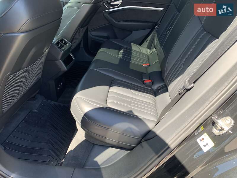 Внедорожник / Кроссовер Audi e-tron 2019 в Дрогобыче