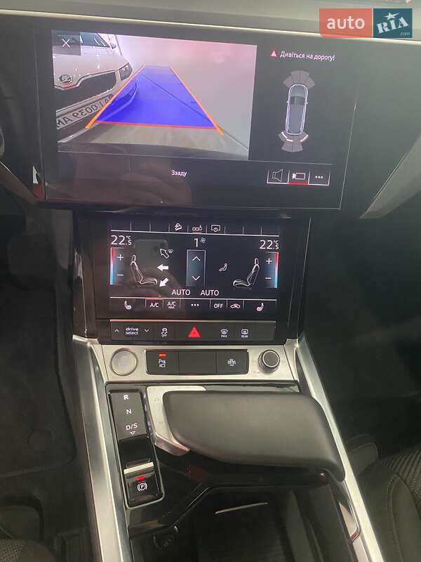 Внедорожник / Кроссовер Audi e-tron 2020 в Ирпене