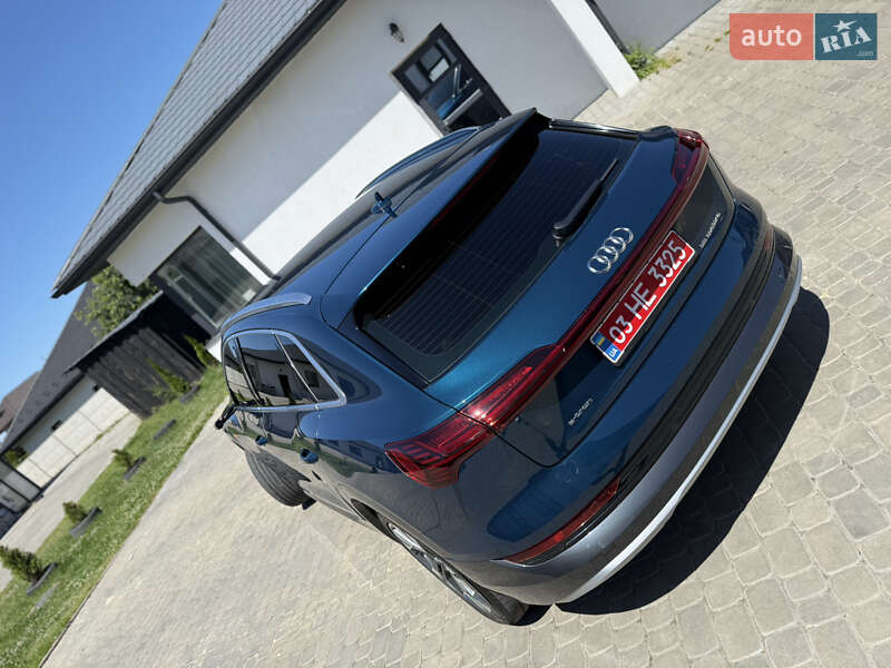 Внедорожник / Кроссовер Audi e-tron 2019 в Луцке