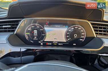 Внедорожник / Кроссовер Audi e-tron 2019 в 