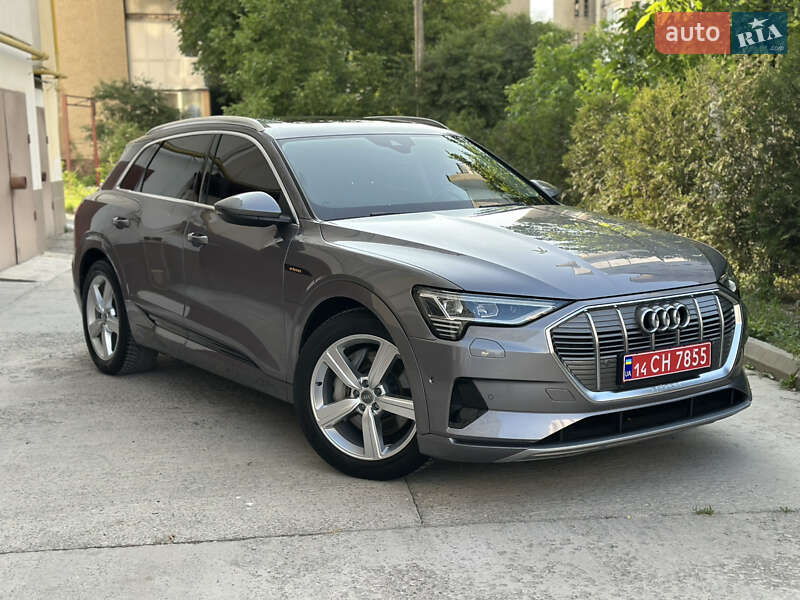 Внедорожник / Кроссовер Audi e-tron 2019 в Ивано-Франковске