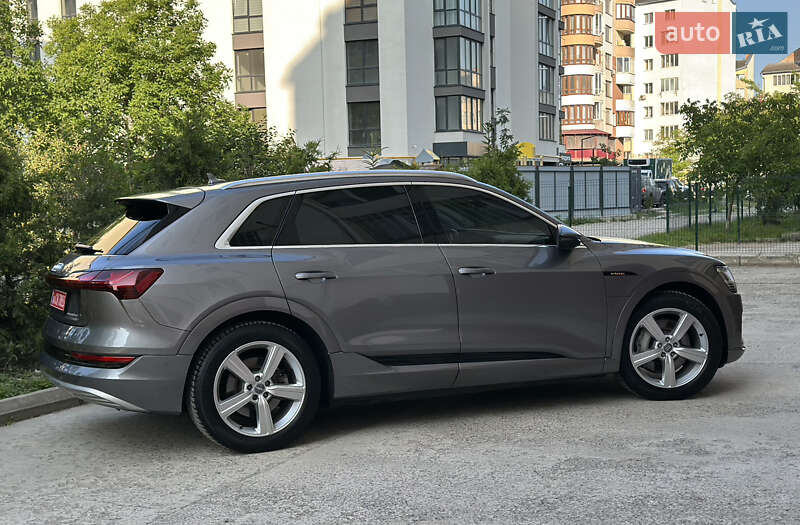 Внедорожник / Кроссовер Audi e-tron 2019 в Ивано-Франковске